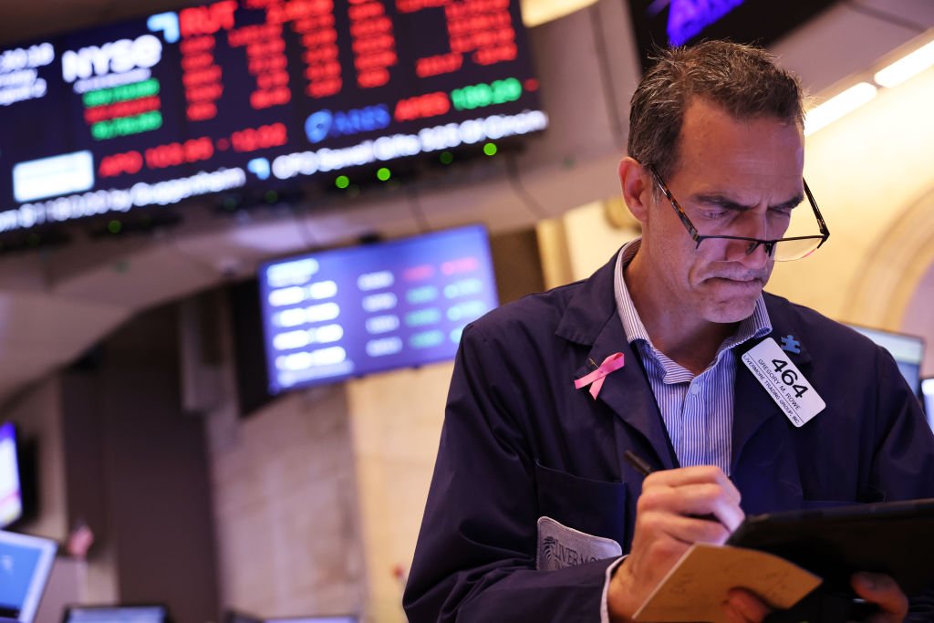 bolha-de-big-techs?-investimento-em-acoes-de-tecnologia-e-o-maior-em-16-anos,-mas-deixa-alerta