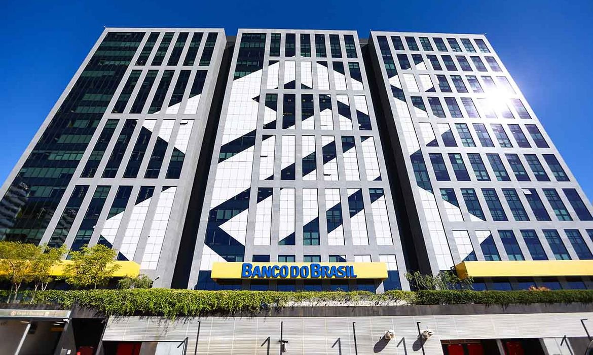 banco-do-brasil-divulga-balanco-hoje:-mercado-preve-numeros-fracos,-com-impacto-sobre-dividendos