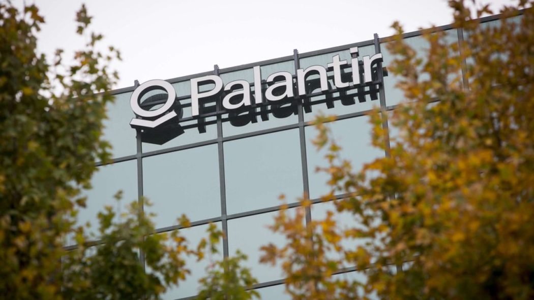 palantir-nega-falhas-de-seguranca-em-sistemas-de-defesa;-mercado-reage-mal-e-acao-cai-7,5%