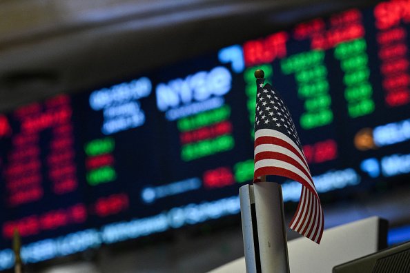 acoes-‘tech’-sobem-no-pre-mercado-em-ny-com-possivel-fim-do-‘shutdown’