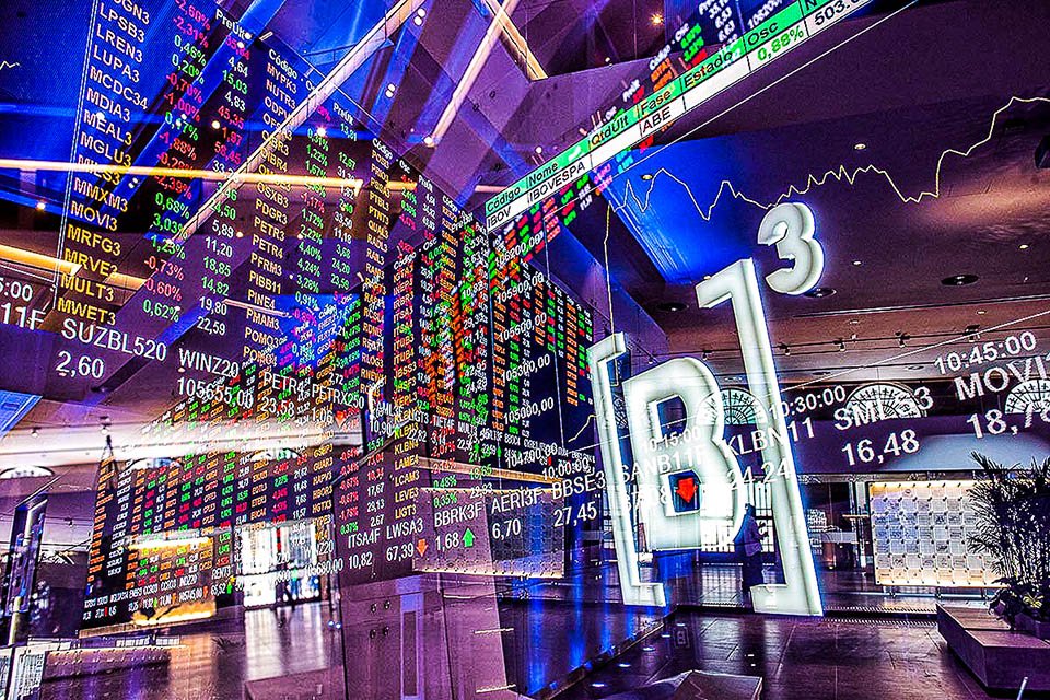 ibovespa-recua-para-os-190-mil-pontos-com-baixas-de-vale-e-petrobras