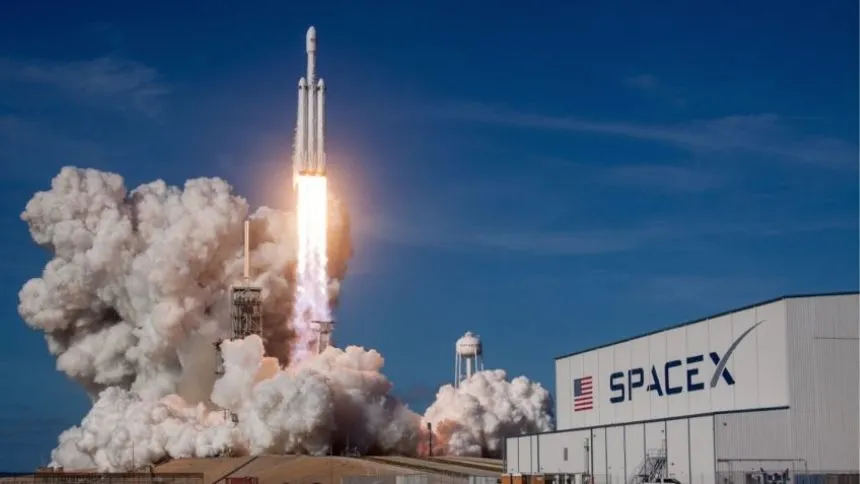 spacex-mira-valuation-de-us$-1,5-trilhao-em-contagem-regressiva-para-o-ipo