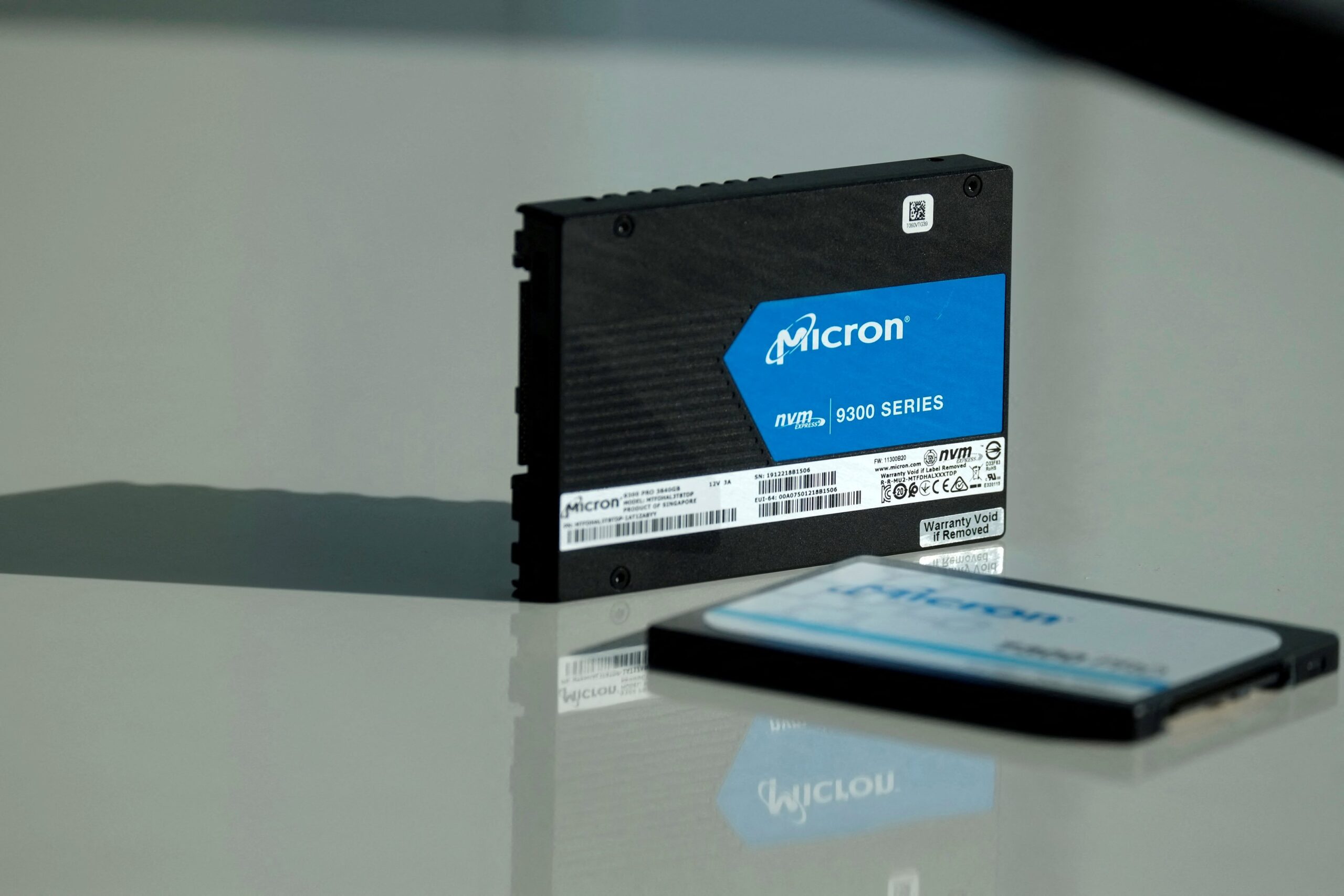 micron-volta-ao-clube-do-us$-1-trilhao,-mas-enfrenta-teste-hoje;-entenda