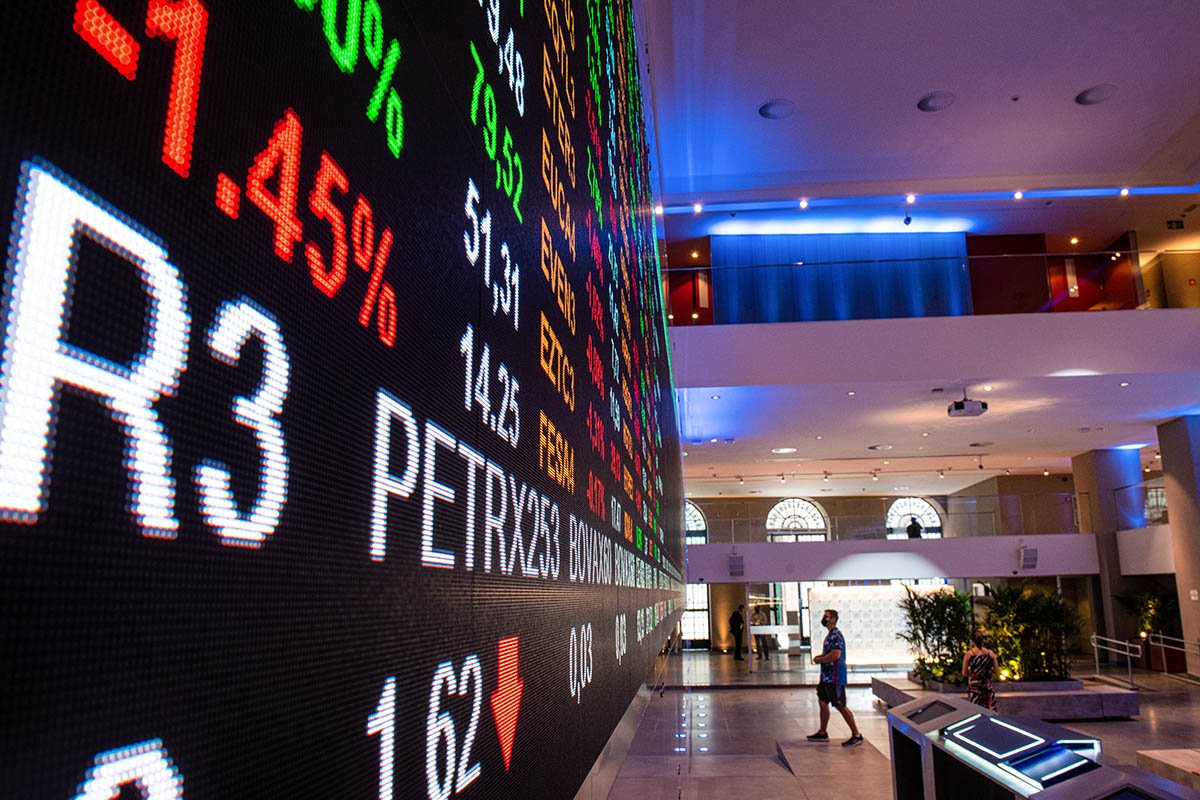 ibovespa-abre-com-quase-tres-horas-de-atraso;-vale-cai-apos-balanco
