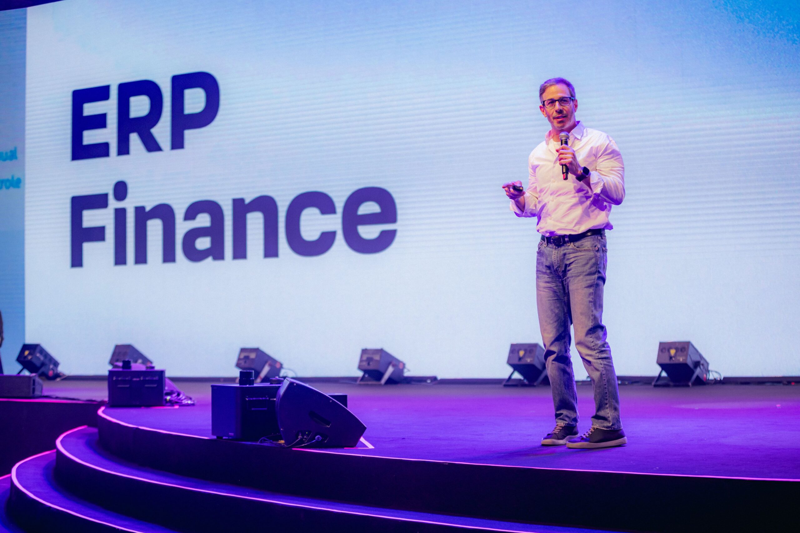 techfin-leva-conta-digital-para-dentro-do-erp-da-totvs